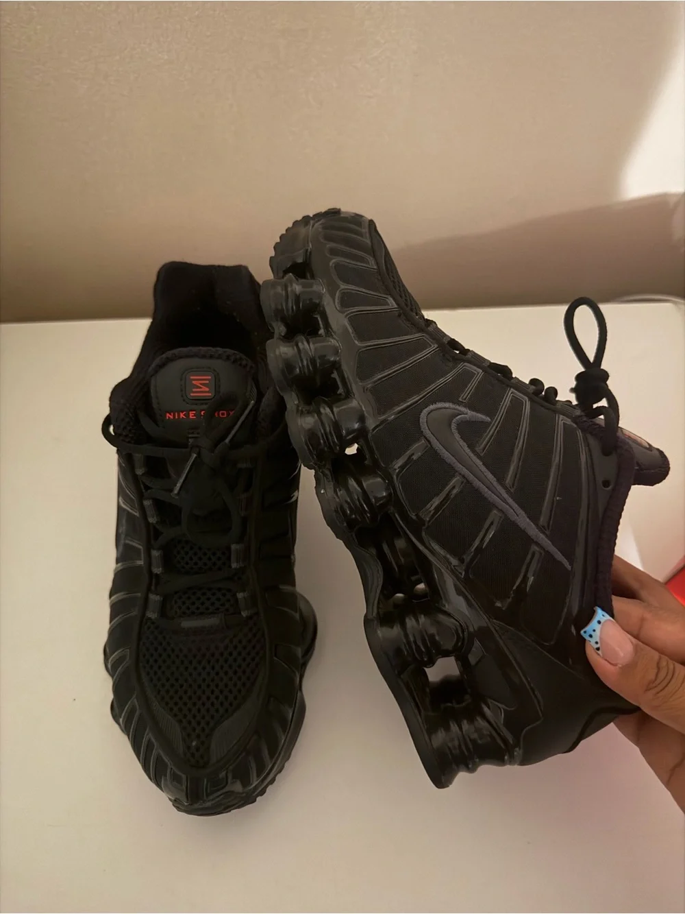 Nike Black Women’s Running Sneakers with Shock Pods